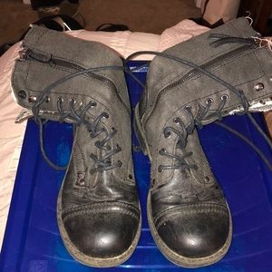Roxy combat boots